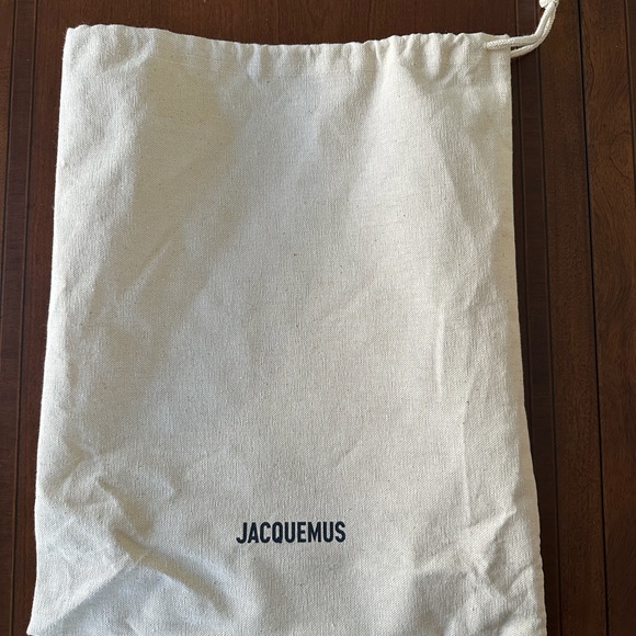 SOLD: White jacquemus le chiquito moyen - Picture 5 of 8